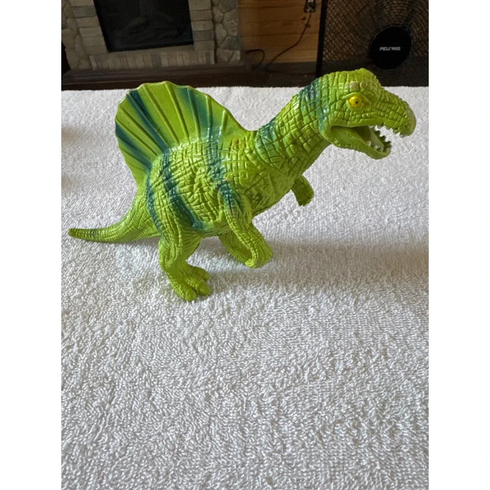 Spinosaurus Dinosaur‎ Action Figure Lime Green Forest Green Large Sail Toy Kids